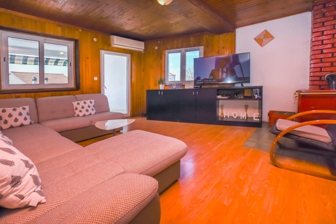רוגוזניצה Apartments Ercegovic מראה חיצוני תמונה